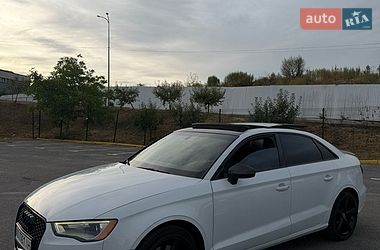 Седан Audi A3 2014 в Ужгороде