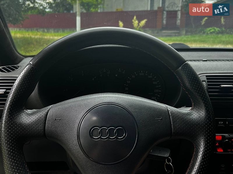 Хэтчбек Audi A3 2002 в Каменец-Подольском