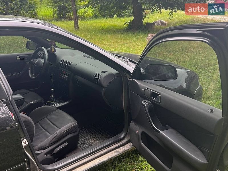 Хэтчбек Audi A3 2002 в Каменец-Подольском