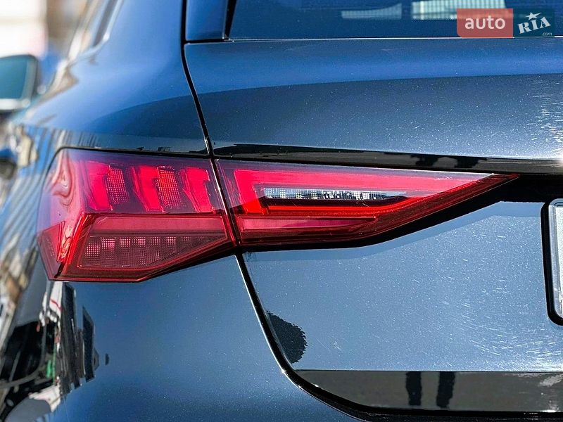 Хетчбек Audi A3 2021 в Києві