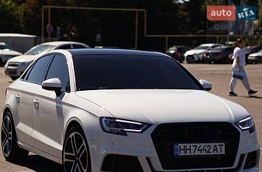 Седан Audi A3 2019 в Одессе