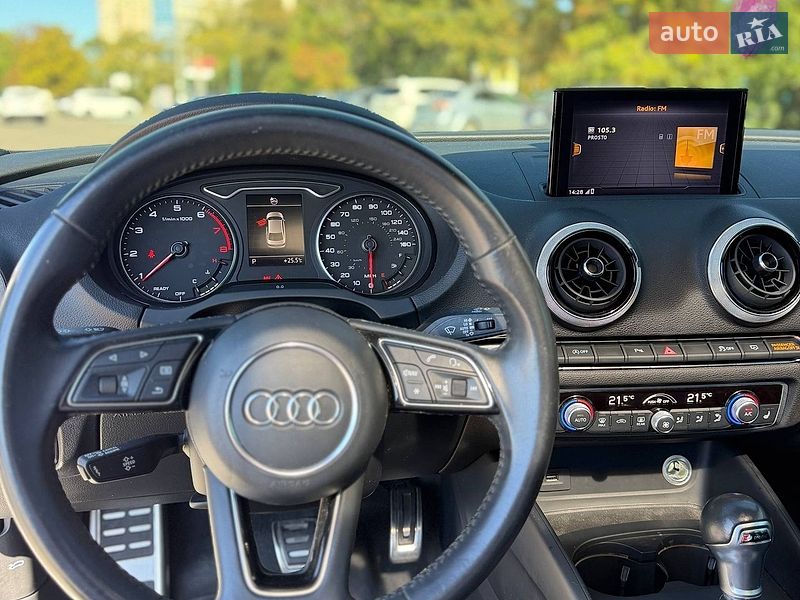Седан Audi A3 2019 в Одессе