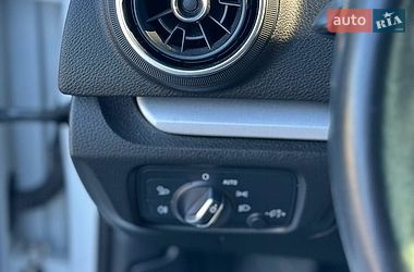Хетчбек Audi A3 2017 в Харкові