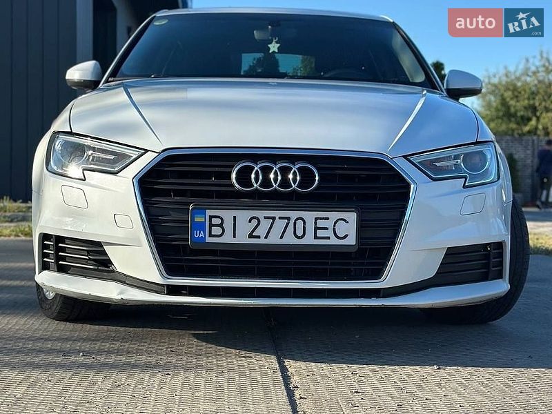 Хетчбек Audi A3 2017 в Харкові
