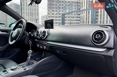 Седан Audi A3 2015 в Києві