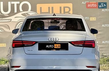 Седан Audi A3 2016 в Харькове