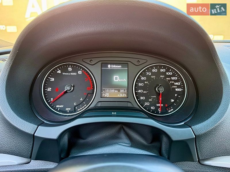 Седан Audi A3 2016 в Харькове