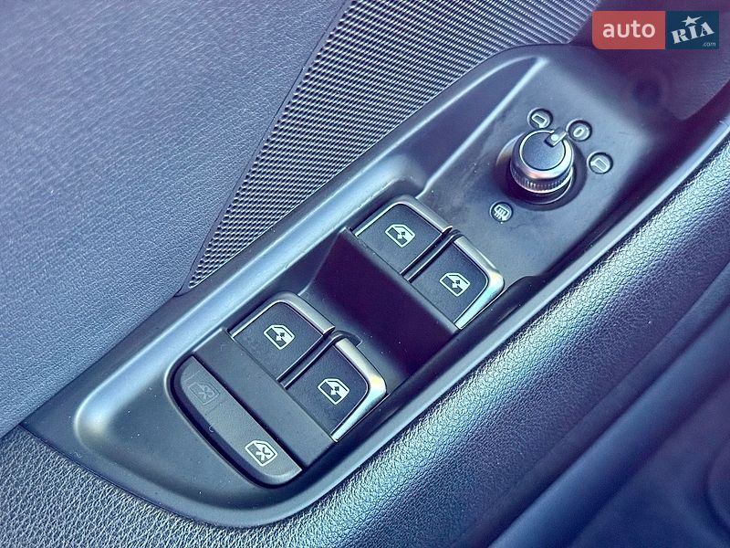 Седан Audi A3 2016 в Харькове