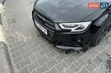 Седан Audi A3 2015 в Тернополе