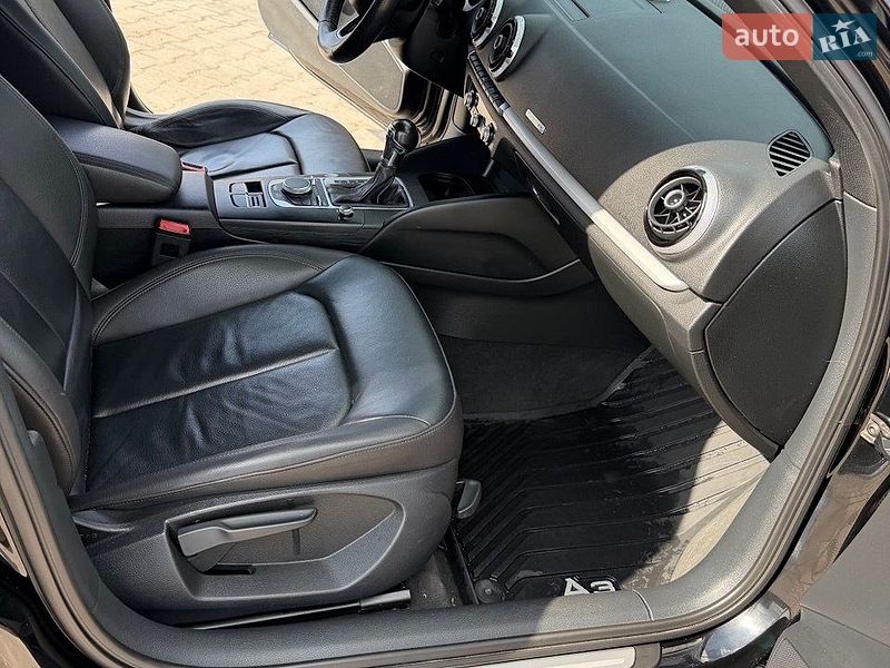 Седан Audi A3 2015 в Тернополе