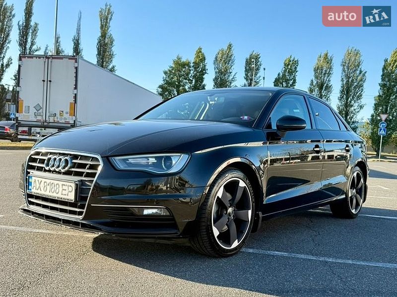 Седан Audi A3 2015 в Києві