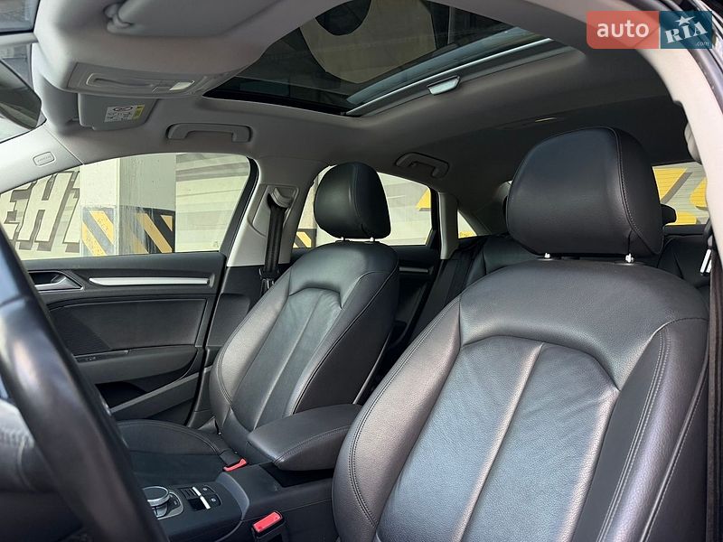 Седан Audi A3 2015 в Києві