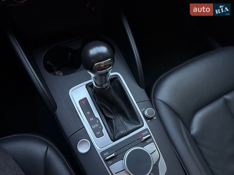 Седан Audi A3 2015 в Києві