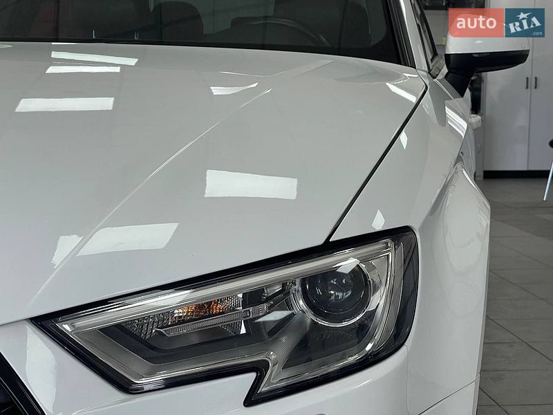 Седан Audi A3 2015 в Києві