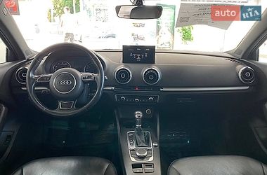 Седан Audi A3 2015 в Києві