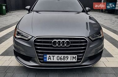 Седан Audi A3 2015 в Коломиї