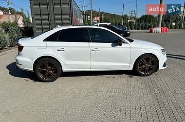 Седан Audi A3 2015 в Полтаві