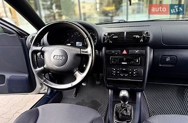 Хэтчбек Audi A3 2003 в Хмельницком