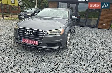 Седан Audi A3 2014 в Мостиській