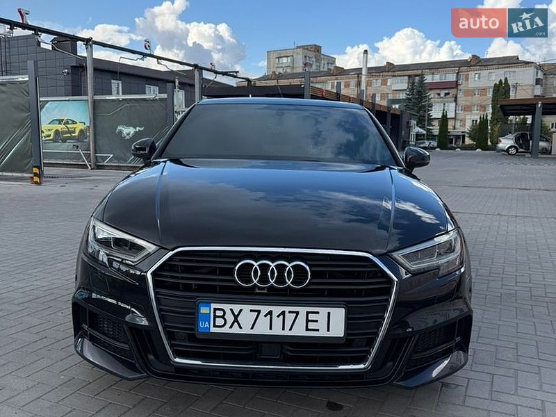 Седан Audi A3 2019 в Хмельницком