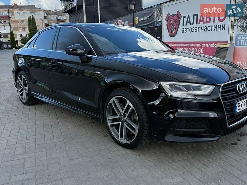 Седан Audi A3 2019 в Хмельницком