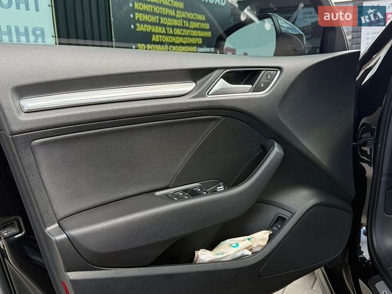 Седан Audi A3 2019 в Хмельницком