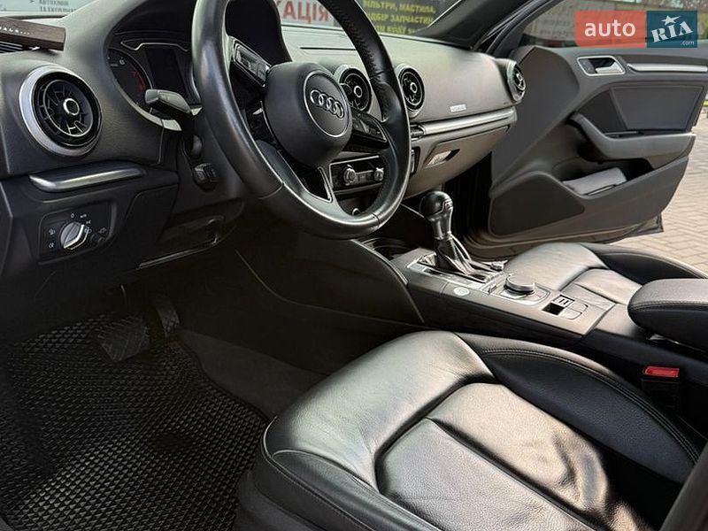 Седан Audi A3 2019 в Хмельницком