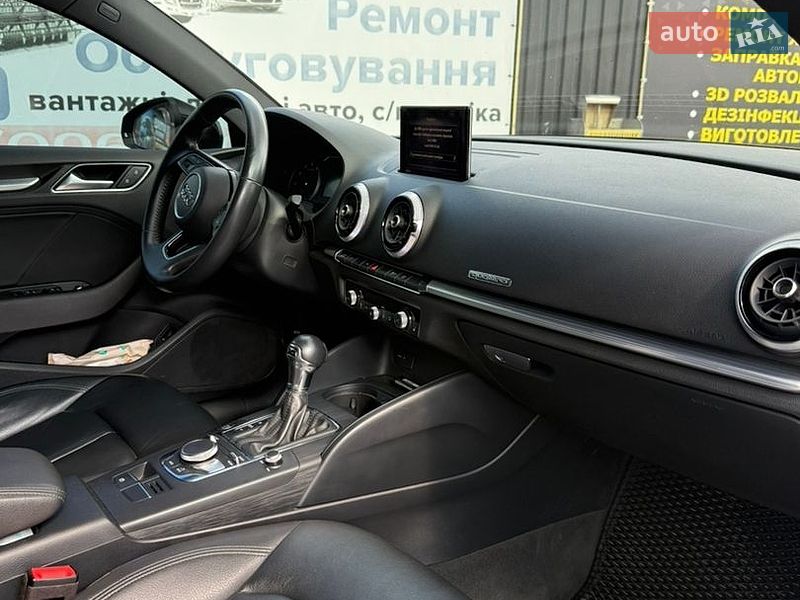 Седан Audi A3 2019 в Хмельницком