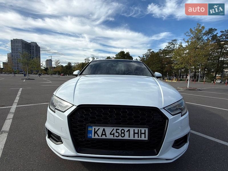 Седан Audi A3 2016 в Києві