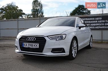Седан Audi A3 2016 в Києві