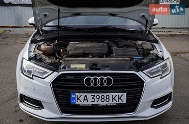Седан Audi A3 2016 в Києві