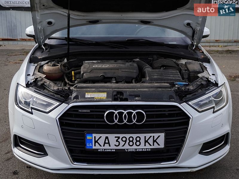 Седан Audi A3 2016 в Києві