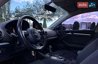 Хэтчбек Audi A3 2016 в Львове