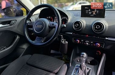 Хэтчбек Audi A3 2016 в Львове