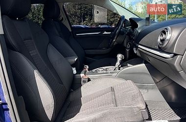Хэтчбек Audi A3 2016 в Львове