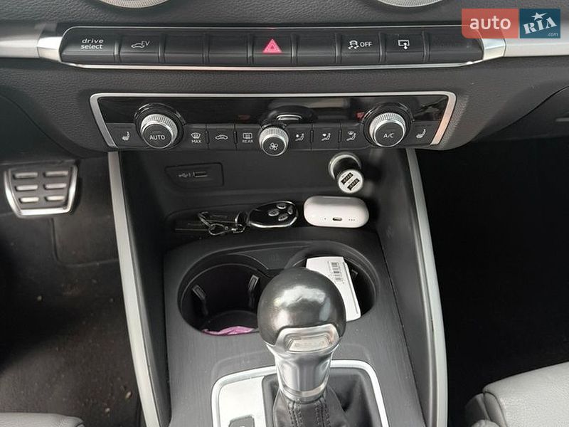 Хетчбек Audi A3 2016 в Києві