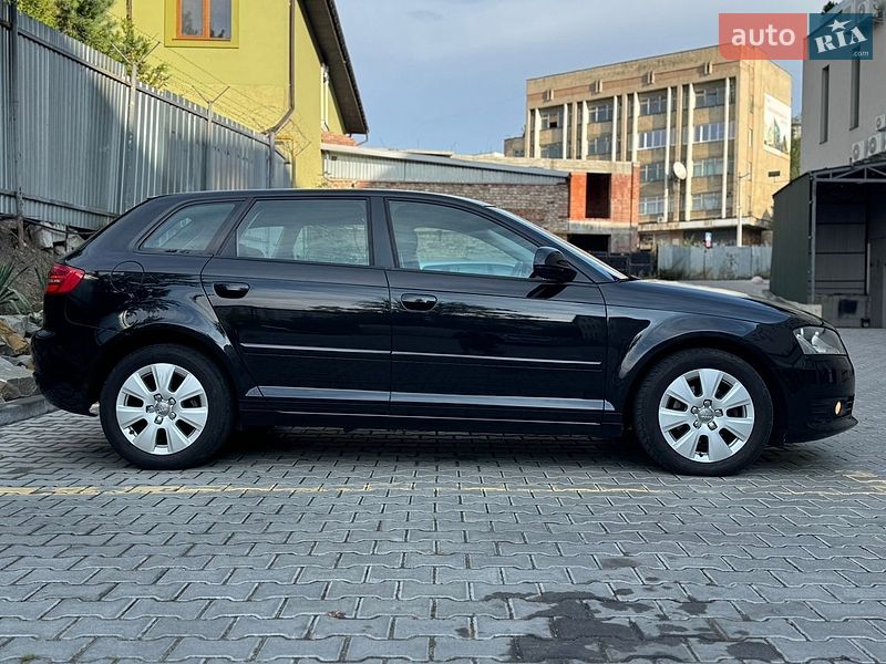 Хетчбек Audi A3 2009 в Дрогобичі фото 14 Хетчбек Audi A3 2009 в Дрогобичі