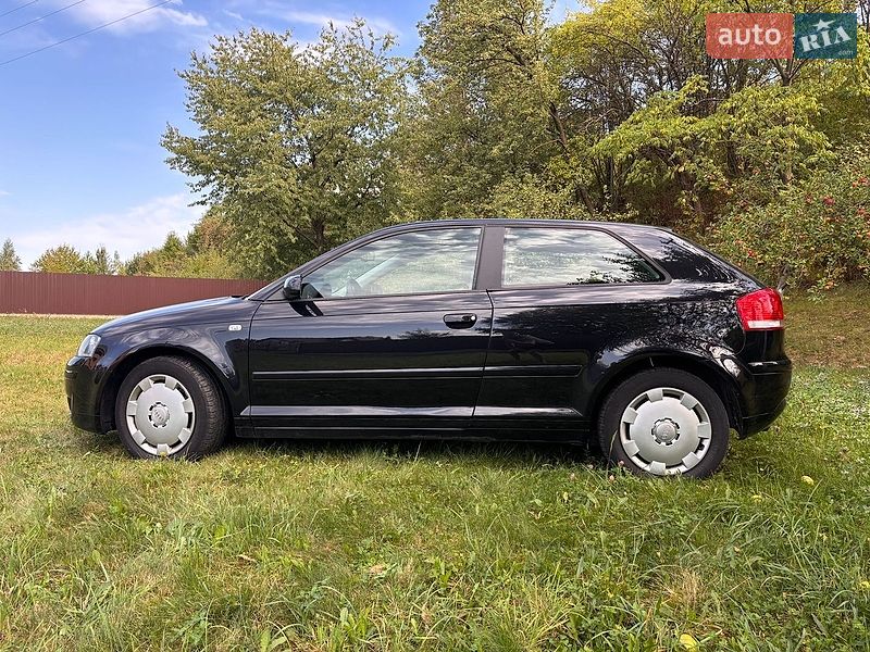 Хэтчбек Audi A3 2006 в Надворной