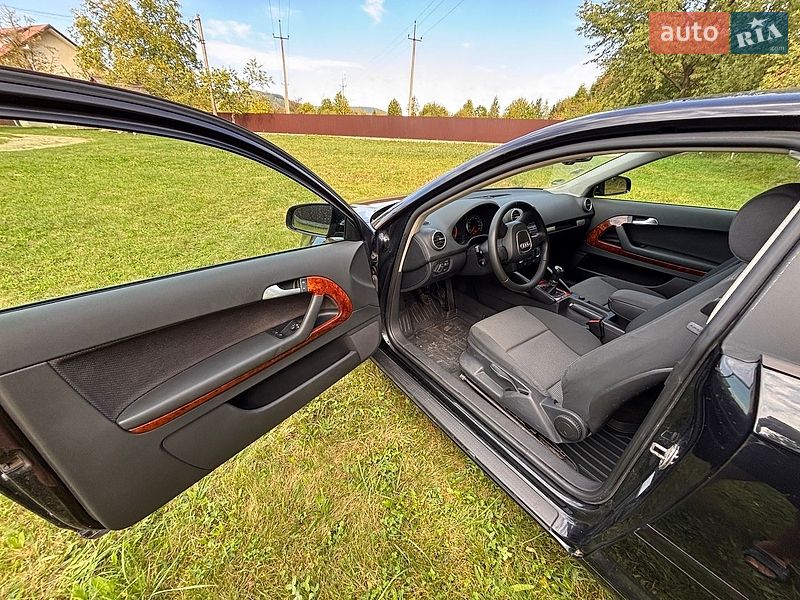 Хэтчбек Audi A3 2006 в Надворной