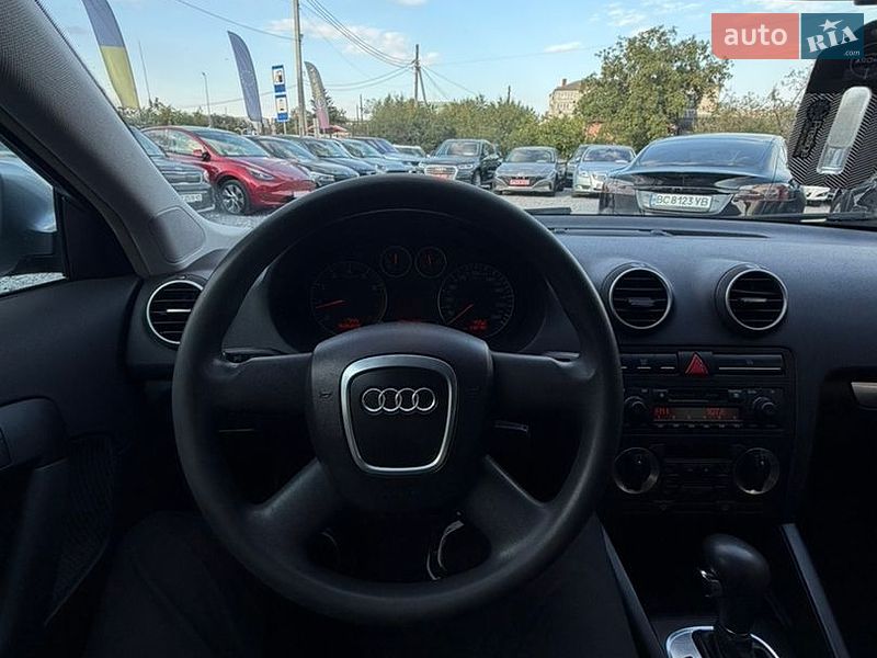 Хэтчбек Audi A3 2005 в Стрые