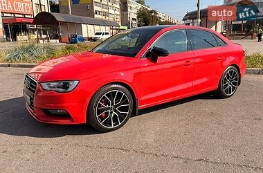 Седан Audi A3 2016 в Запорожье