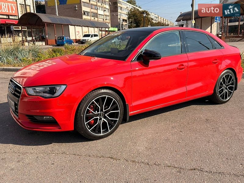 Седан Audi A3 2016 в Запорожье