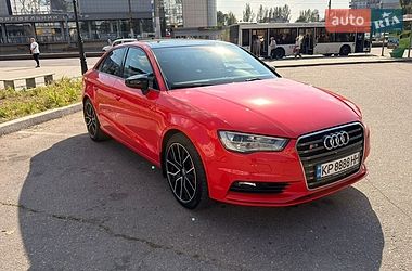 Седан Audi A3 2016 в Запорожье