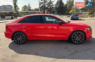Седан Audi A3 2016 в Запорожье
