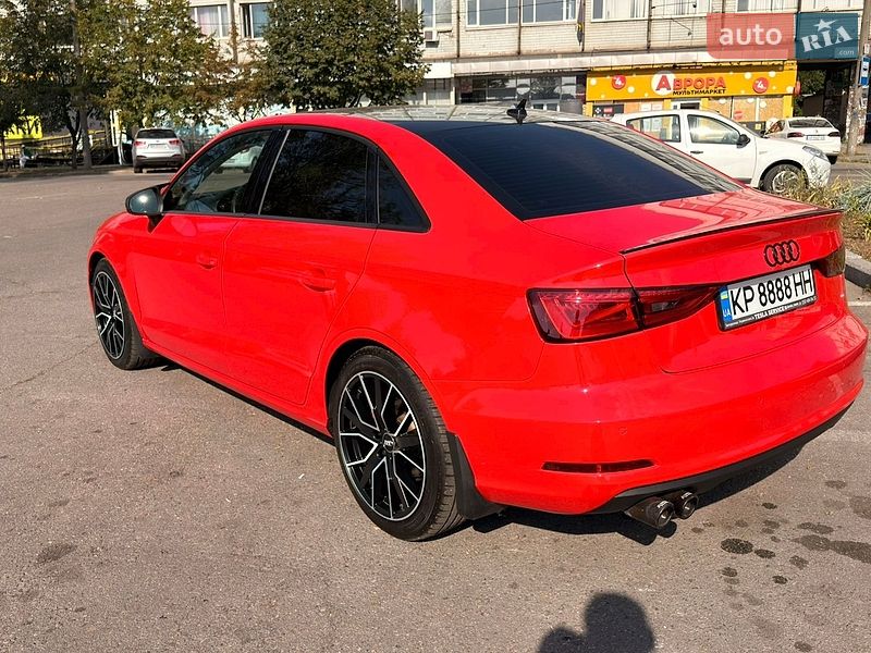 Седан Audi A3 2016 в Запорожье