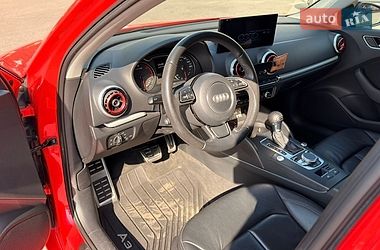 Седан Audi A3 2016 в Запорожье