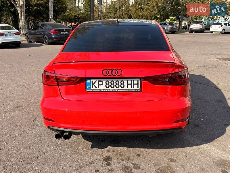 Седан Audi A3 2016 в Запорожье