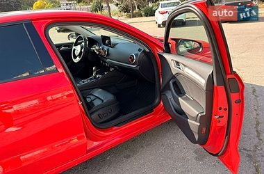 Седан Audi A3 2016 в Запорожье