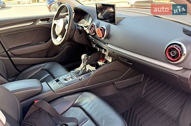 Седан Audi A3 2016 в Запорожье