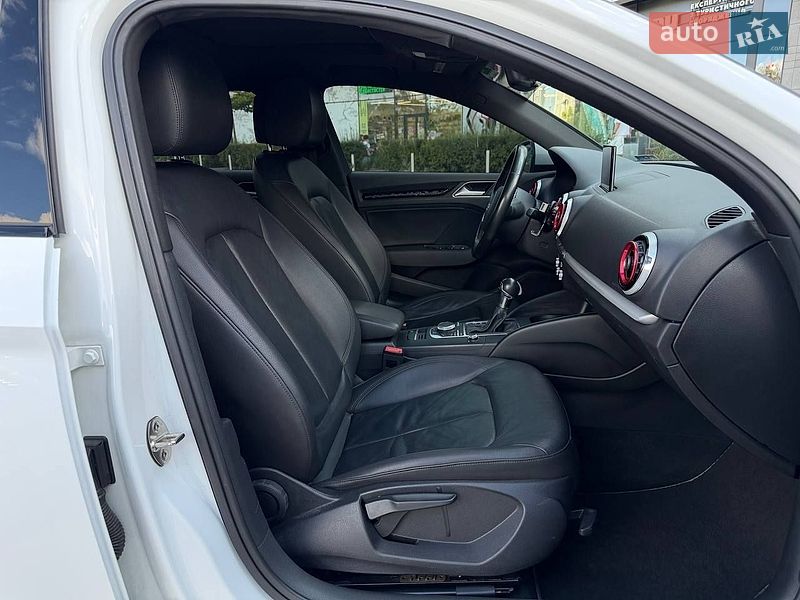 Седан Audi A3 2015 в Києві фото 10 Седан Audi A3 2015 в Києві